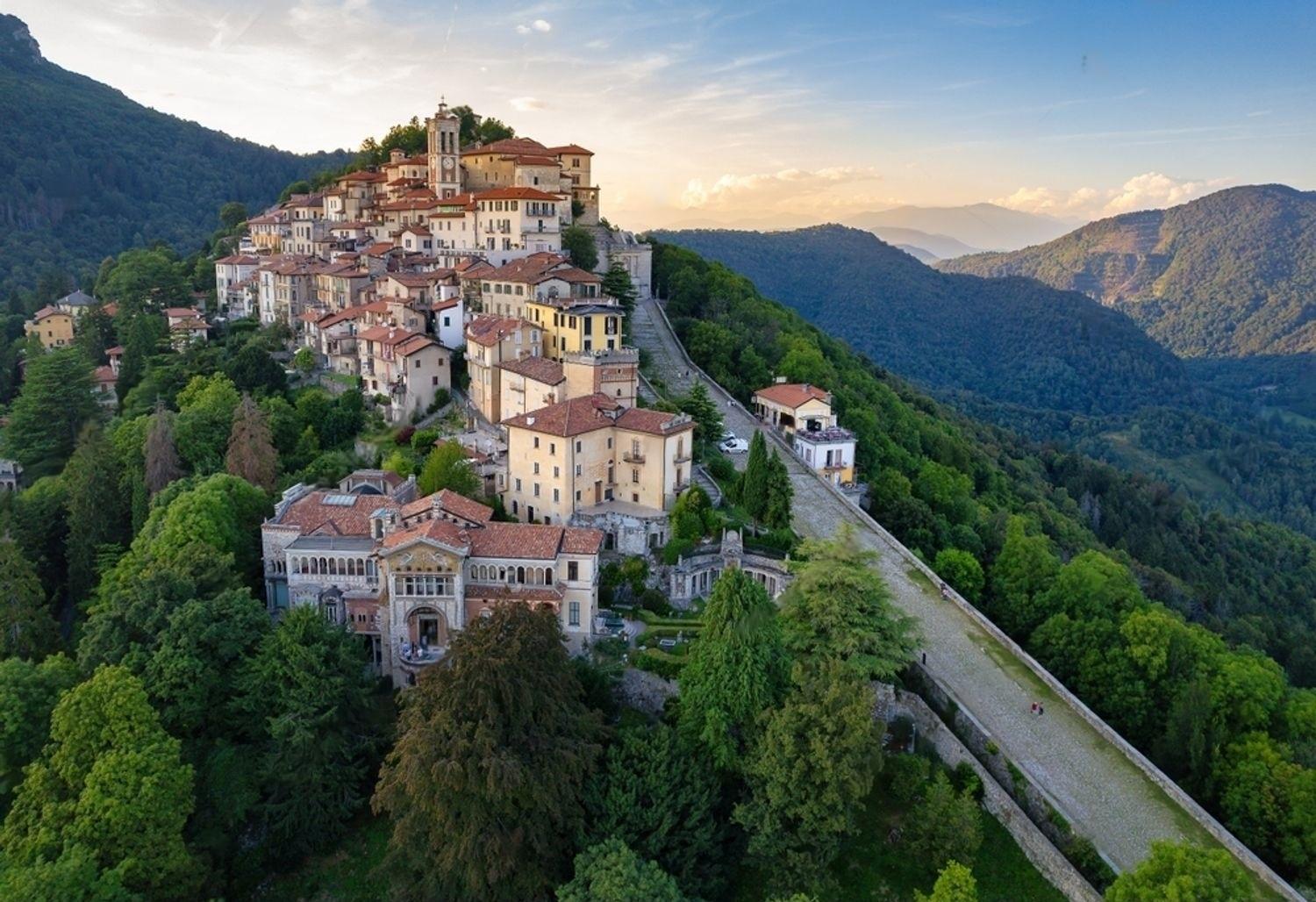 La Terrazza - Very Quiet - Free Park - 3 Min From Varese Center And Lake - Air Conditioning - Cycling Friendly Zewnętrze zdjęcie